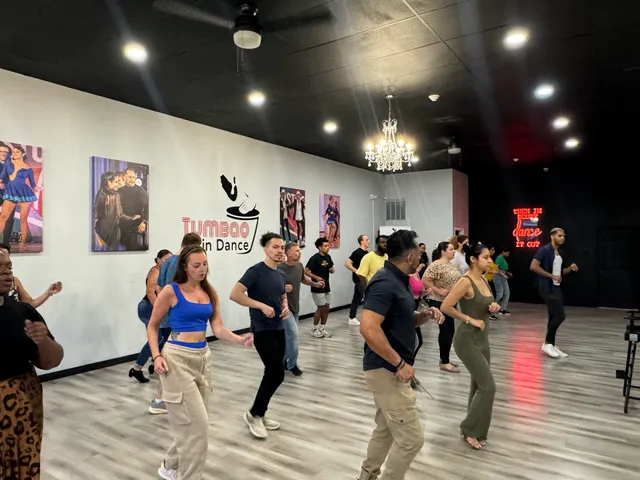 Tumbao Latin Dance