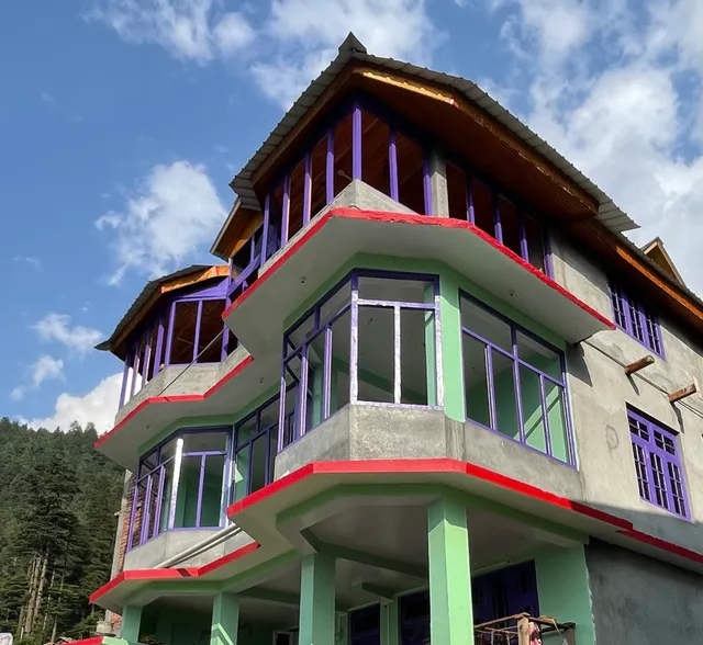 Gratstays Sainj Valley- Apple Valley Homestay Deohari