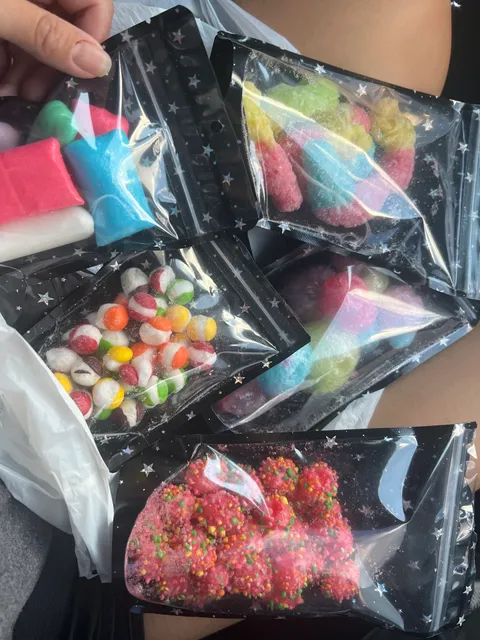 LunarMax Candies & More