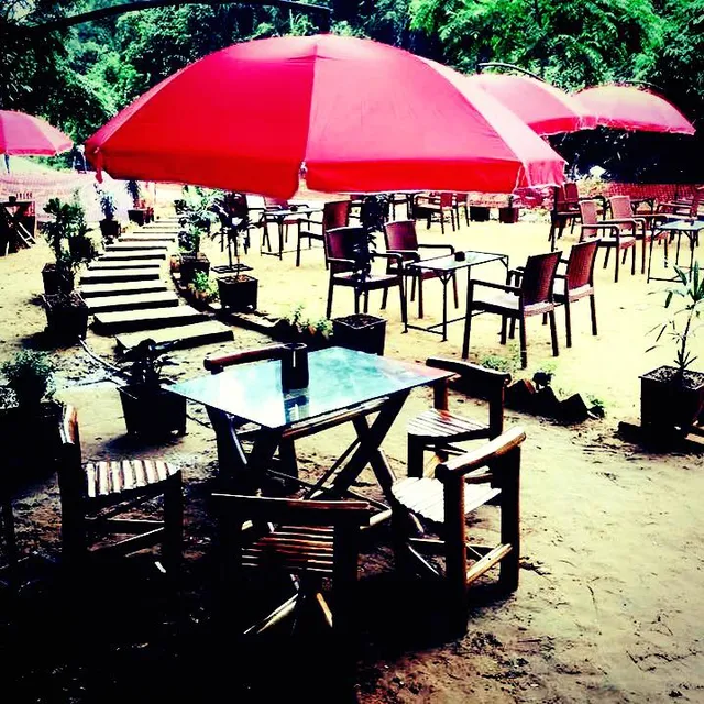 Asian Eco Cafe & Restaurant