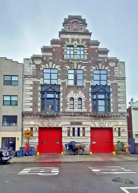 FDNY Engine 258/Ladder 115
