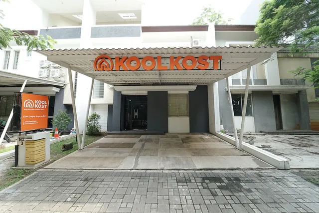 KoolKost near Universitas Prasetiya Mulya