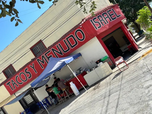 Tacos y menudo israel
