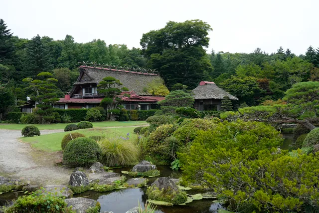 鱒の家 かやぶきの宿