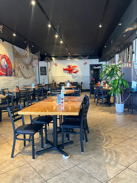 Mystic Lobster Roll Company