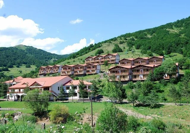 Arthurs Aghveran Resort