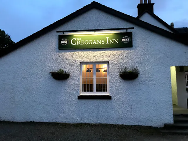 Macphunn’s Bar & Bistro