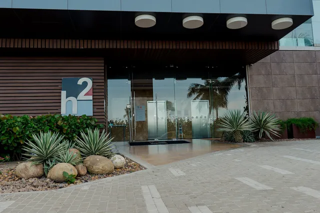 H2 Condo By Nomad Guru