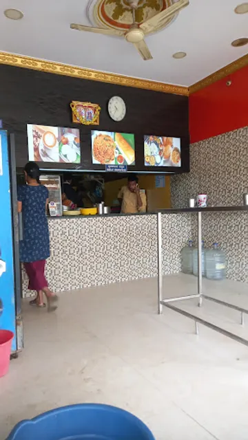 Raghavendra Hotel pure veg