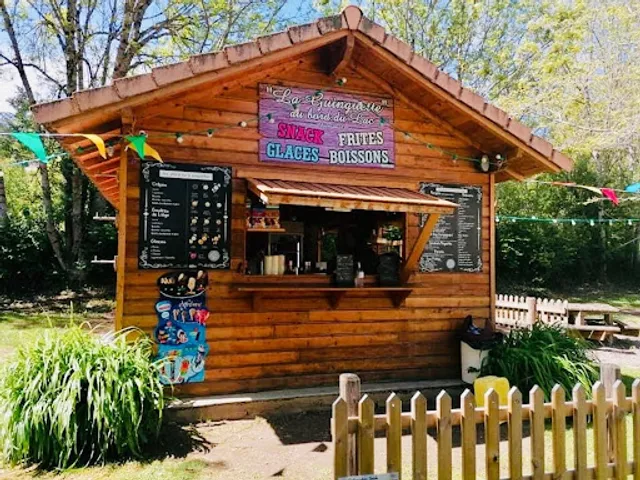 La Guinguette au bord du lac