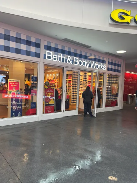 Bath & Body Works