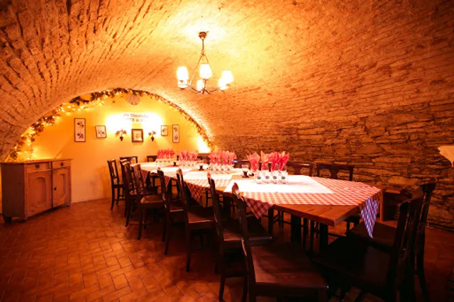 HEURIGER Zeiler am Hauerweg