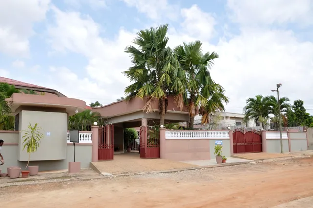 Kings Towers Hotel Ltd.