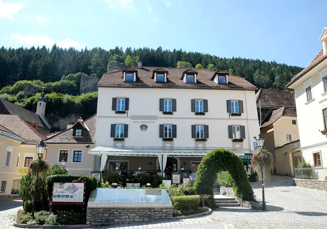HOTEL VILLA BUCHER
