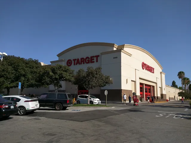 Fullerton Metrocenter