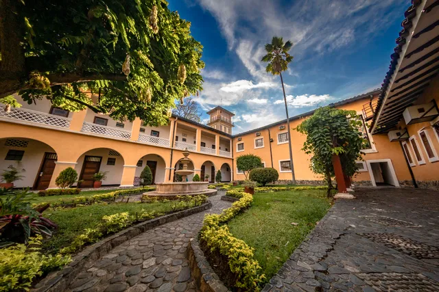 Hotel Guadalajara Buga