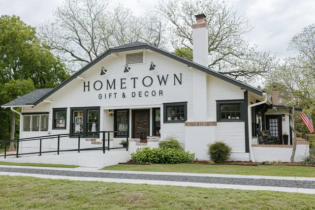 Hometown Gift & Decor