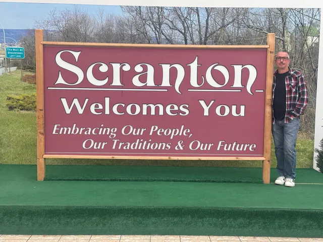 Welcome to Scranton Sign