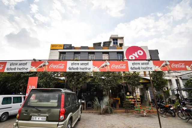 OYO Hotel Adarsh And Family Restaurant