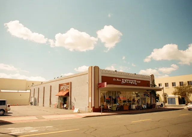 La Mesa Antique Mall