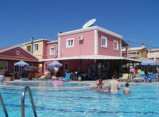 Billy & Sandra Apartments