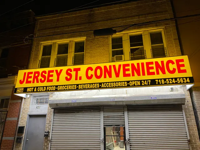 Jersey St. Convenience