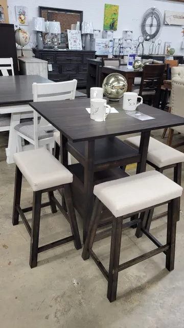 The Variety Store of Frog Pond