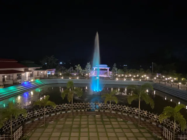 Whistling Wind Resort Lataguri