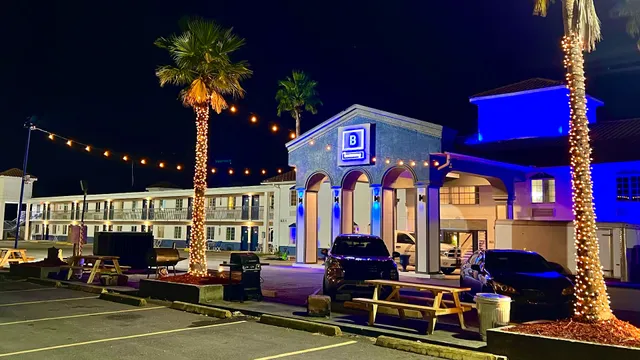 Boardwalk Suites Lafayette