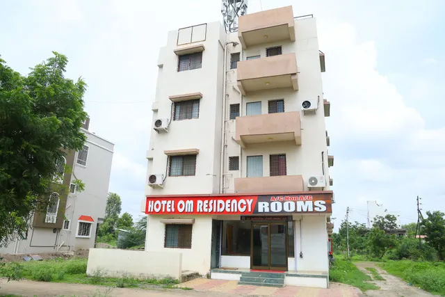 Spot On Hotel Om Residency