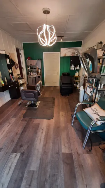 Artistic Creation Salon LLC