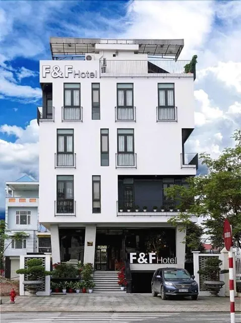 F&F Hotel