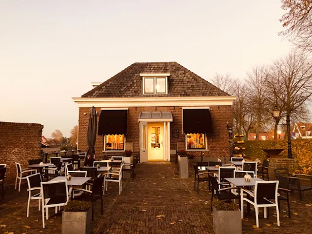 Aan de Gracht Elburg