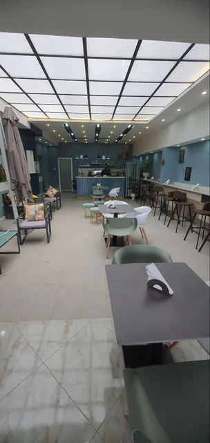 Add Burger | Bole Medhanialem Branch | አድ በርገር | ቦሌ መድሀኒያለም ቅርንጫፍ | • 𝐋𝐎𝐕𝐄 𝐀𝐓 𝐅𝐈𝐑𝐒𝐓 𝐁𝐈𝐓𝐄 •