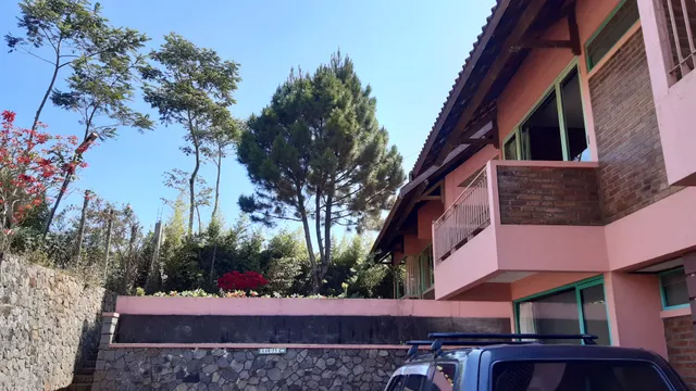 RedDoorz Syariah near Kopeng Treetop Adventure