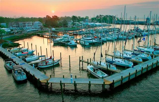Oriental Harbor Village Marina