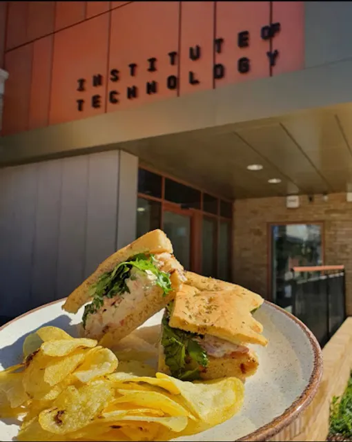 Brasserie Bytes Cafe