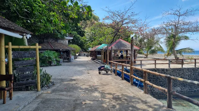 Dive & Trek Resort and Marine Sanctuary