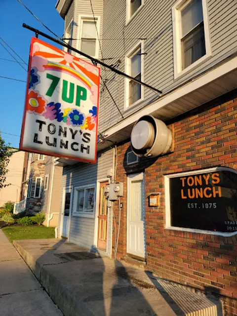 Tony's Lunch