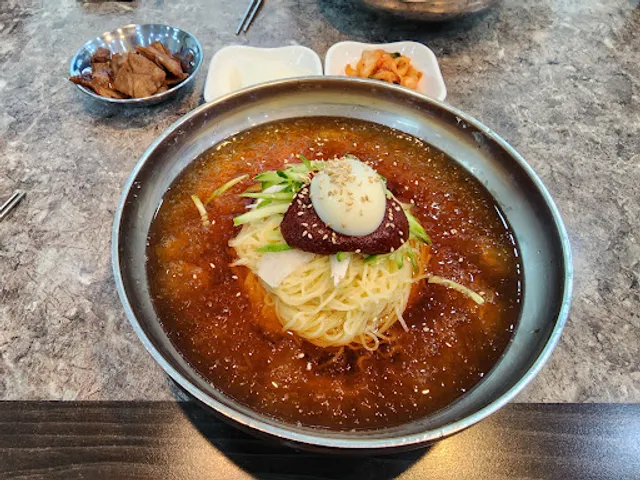 부산밀면돼지국밥