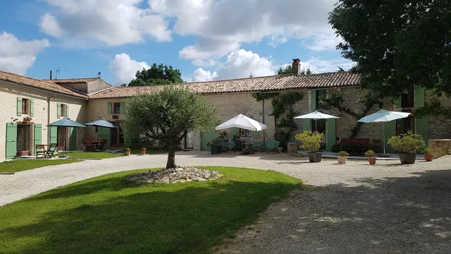 Field Pégon Gites Salle De Reception