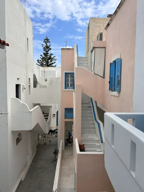 EVI Studios & Apartments