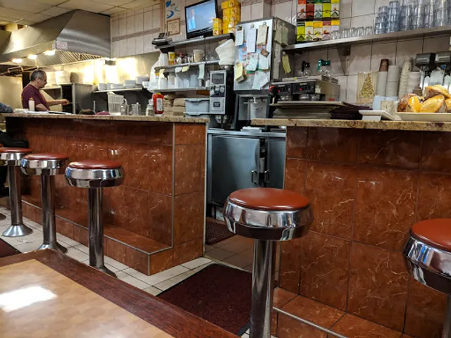 Tommy's Family Restaurant