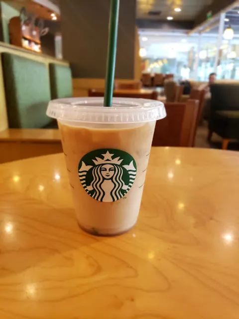 Starbucks Shops at Ayala Triangle