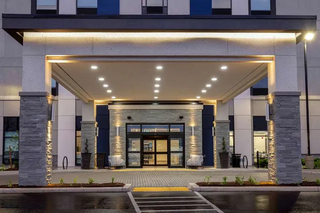 Hampton Inn & Suites by Hilton Burlington Toronto