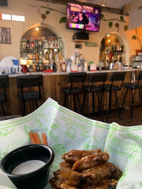 Snacks & Mojitos Terraza Bar