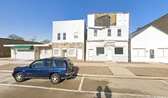 Cannonballs Sports Bar