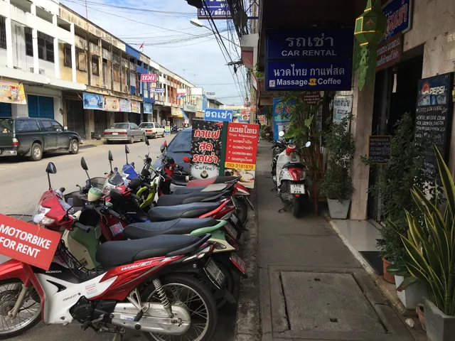 รถเช่า ขนส่งลำปาง Motorbike Rental
