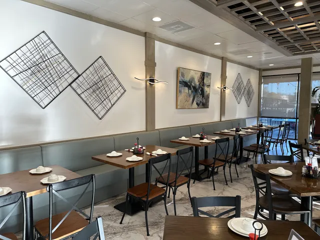 Ly’s Kitchen of Sugar Land