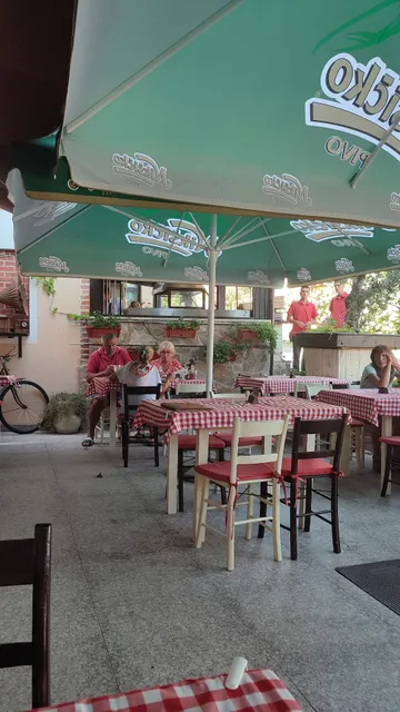 Pizza restaurant Kafana Kuzina